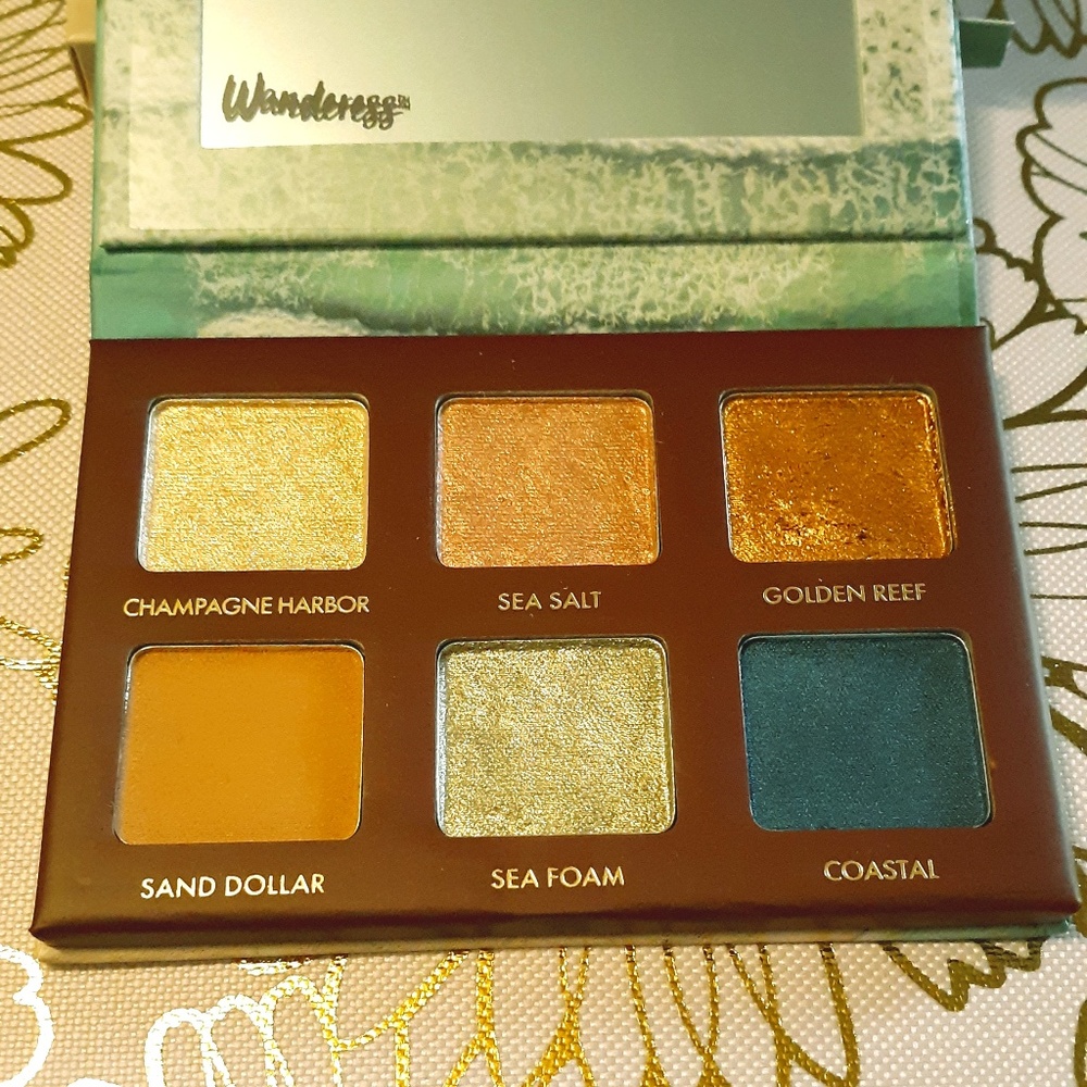 Wander Beauty Wanderess Seascape Eyeshadow Palette